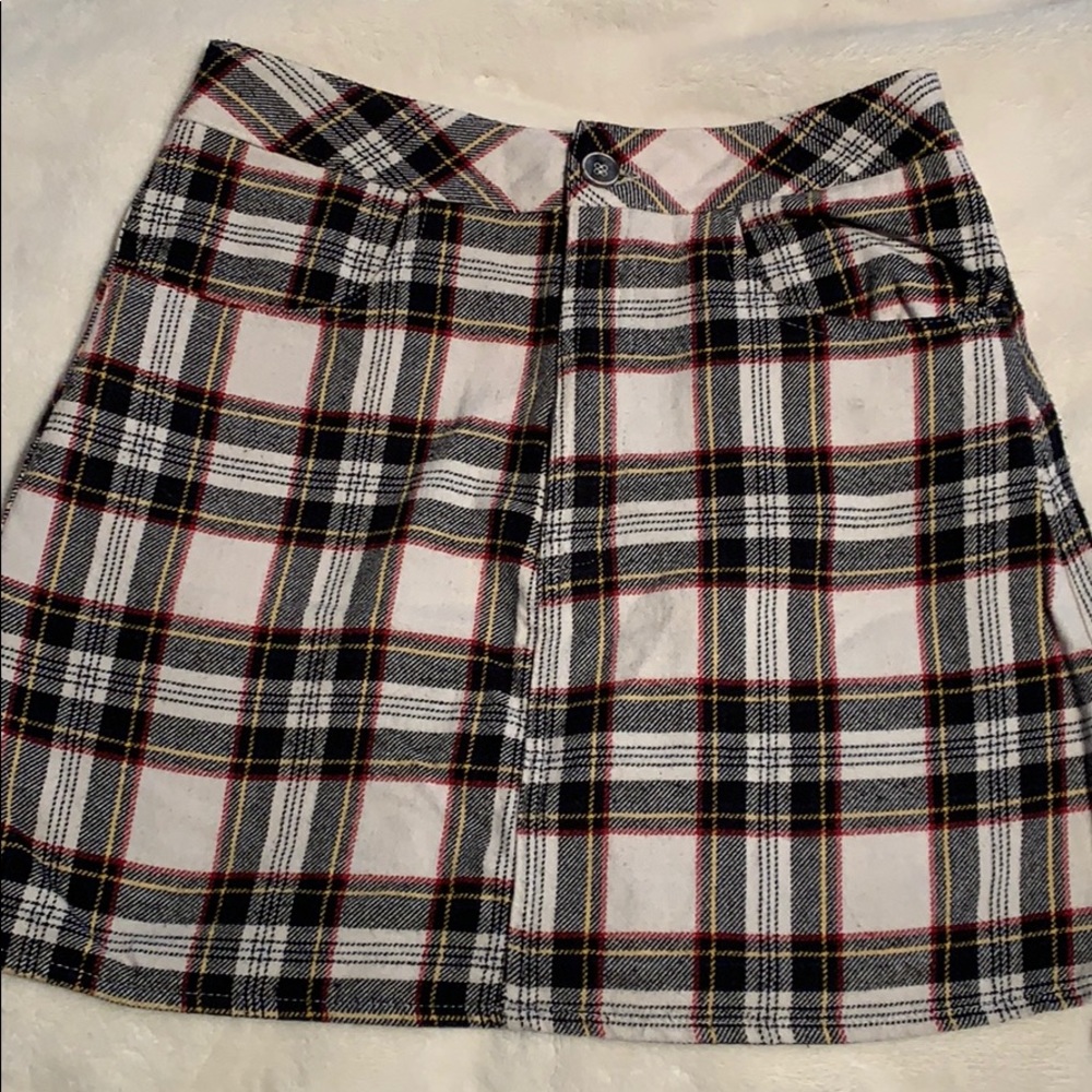 BRANDY MELVILLE PLAD SKIRT